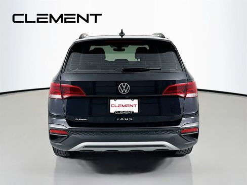 Used 2024 Volkswagen Taos S FWD image 6