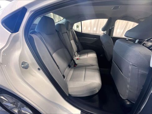 Used 2025 Toyota Camry LE w/ Convenience Package FWD image 16