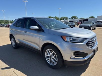 Used 2022 Ford Edge SEL w/ Convenience Package