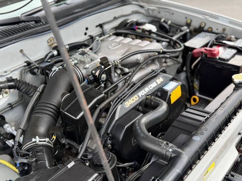 Used 2003 Toyota Tacoma PreRunner RWD image 7