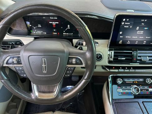 Used 2018 Lincoln Navigator L Reserve w/ Technology Package image 29