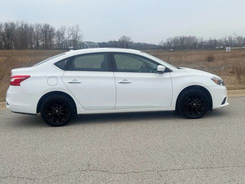Used 2017 Nissan Sentra SV w/ Style Package image 31