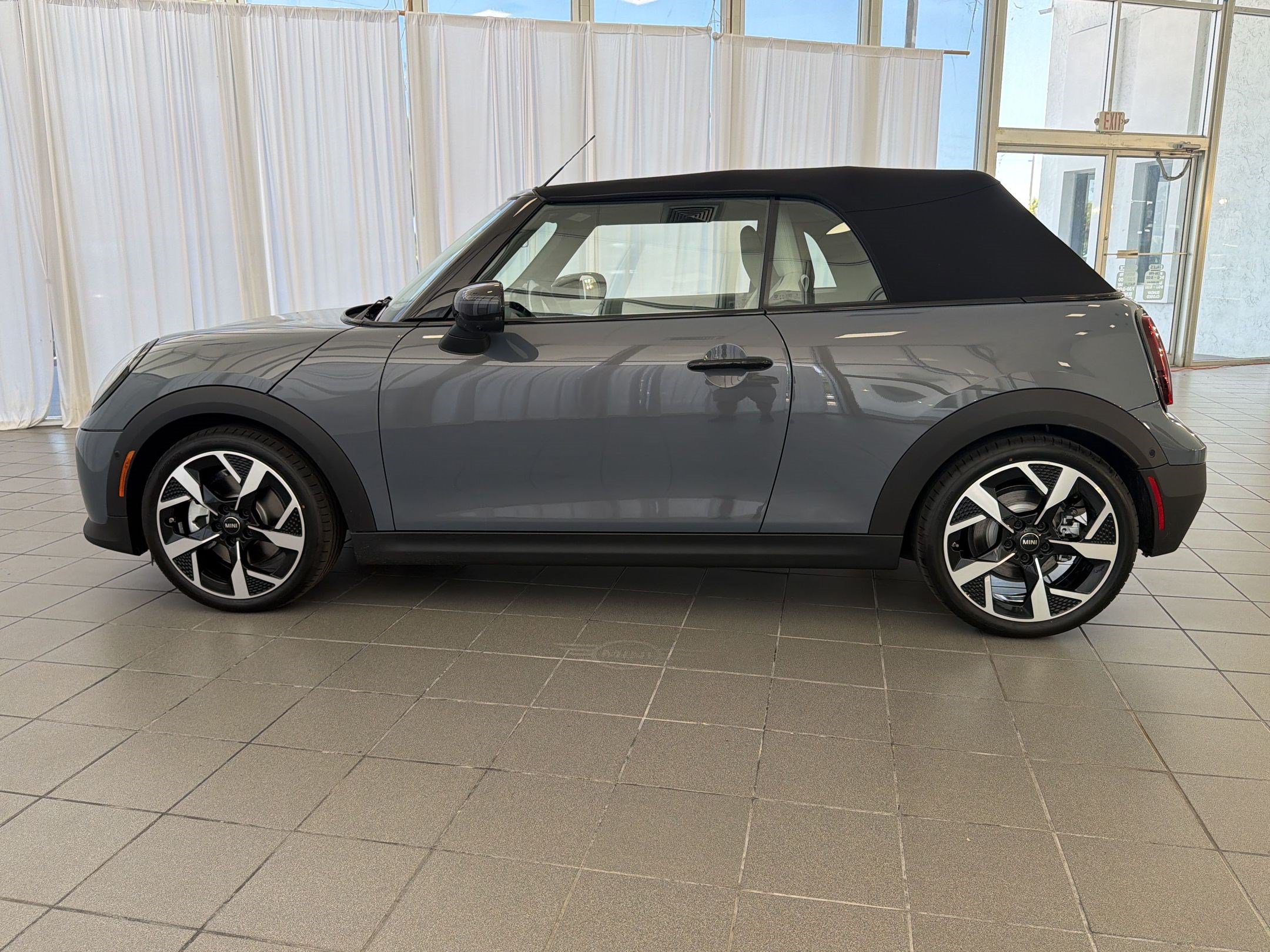 New 2026 MINI Cooper S FWD image 31