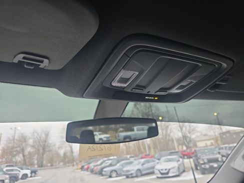 Used 2023 Chevrolet Silverado 3500 W/T image 31