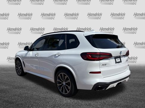 Used 2021 BMW X5 xDrive40i w/ M Sport Package AWD/4WD image 8