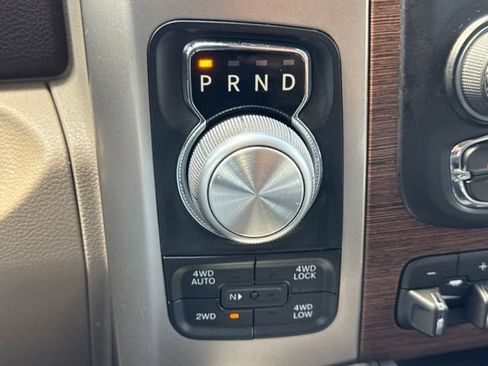 Used 2016 RAM 1500 Laramie w/ Convenience Group AWD/4WD image 24