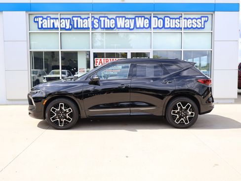 Used 2024 Chevrolet Blazer RS w/ Driver Confidence II Package AWD/4WD image 7