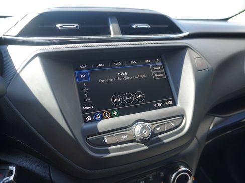 Used 2021 Chevrolet TrailBlazer LS FWD image 16