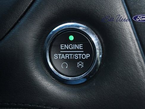 Used 2017 Ford Explorer Platinum image 24