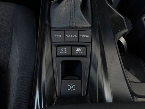 Used 2026 Toyota Camry LE FWD image 25