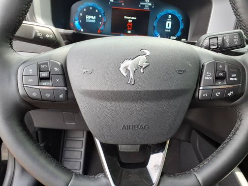 Certified 2025 Ford Bronco Sport Outer Banks w/ Outer Banks Tech Package+ AWD/4WD image 19