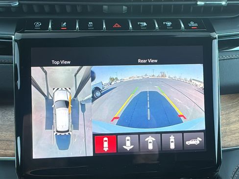 New 2025 Jeep Grand Cherokee L Summit image 30