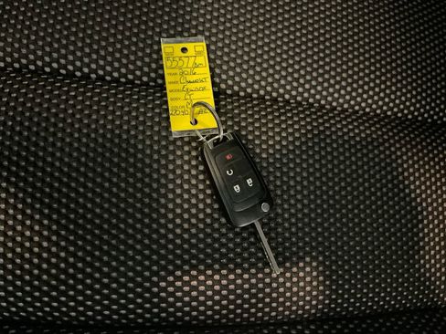 Used 2016 Chevrolet Equinox LT w/ Convenience Package image 25