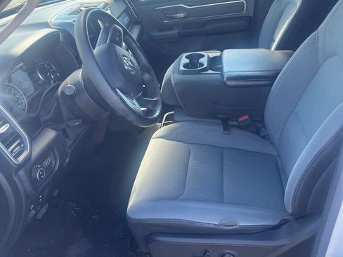 Used 2019 RAM 1500 Big Horn AWD/4WD image 11
