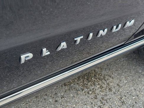 Certified 2023 Ford Expedition Platinum AWD/4WD image 9