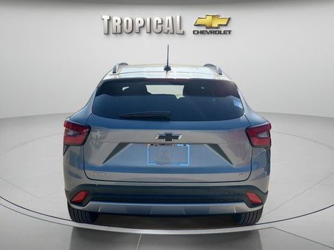 New 2026 Chevrolet Trax LT image 4