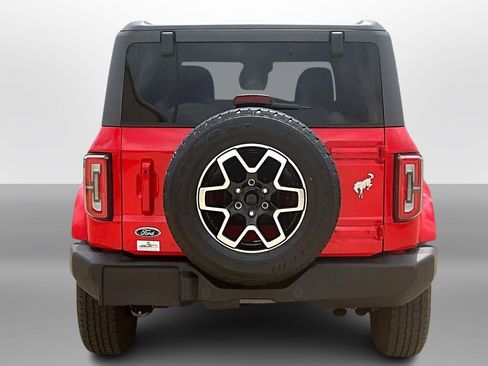 Used 2024 Ford Bronco Outer Banks image 4