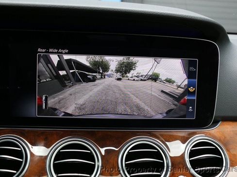 Used 2018 Mercedes-Benz E 400 4MATIC Wagon w/ Premium 2 Package image 43