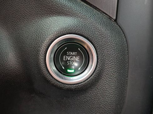 Used 2020 GMC Sierra 1500 AT4 w/ AT4 Premium Package AWD/4WD image 33