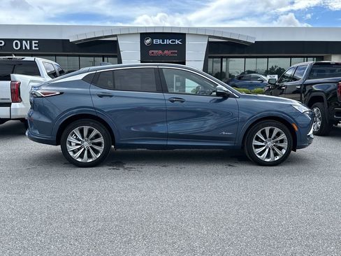 New 2025 Buick Envista Avenir image 8