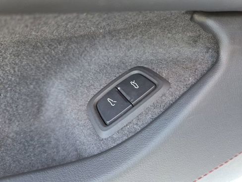 Certified 2020 Chevrolet Corvette Stingray Preferred Cpe w/ 2LT Preferred Equipment Group RWD image 8