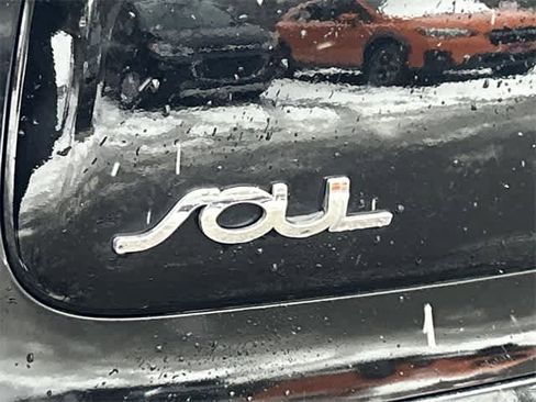 Used 2016 Kia Soul image 26