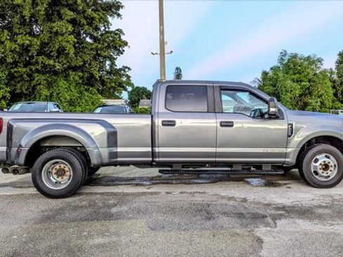Used 2022 Ford F350 XL w/ STX Appearance Package RWD image 9