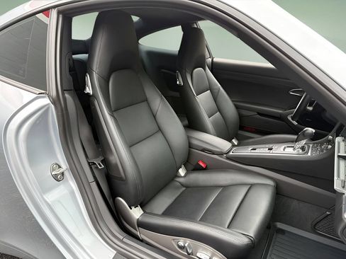 Used 2017 Porsche 911 Carrera S RWD image 29