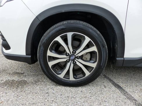 Used 2023 Subaru Forester Limited w/ Popular Package #2 AWD/4WD image 16