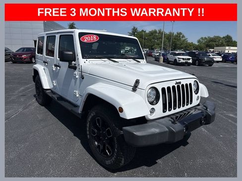 Used 2018 Jeep Wrangler Unlimited Sahara AWD/4WD image 1