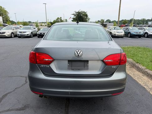 Used 2014 Volkswagen Jetta TDI FWD image 6
