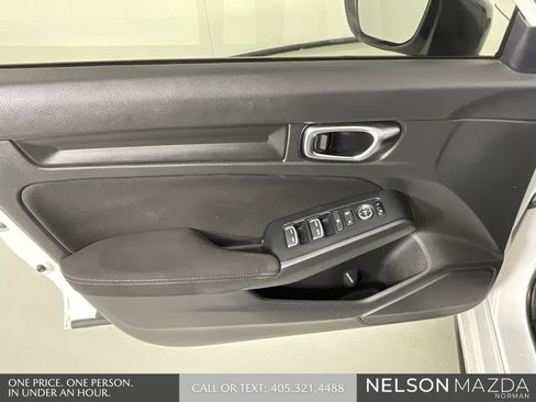 Used 2024 Honda Civic Sport image 16