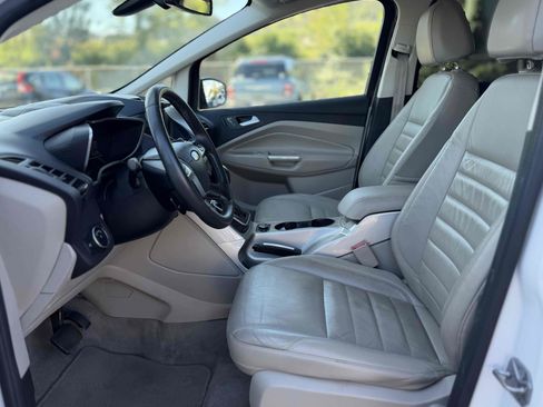 Used 2016 Ford C-MAX Energi SEL w/ Equipment Group 302A FWD image 24