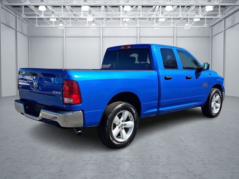 Used 2024 RAM 1500 Classic SLT AWD/4WD image 6