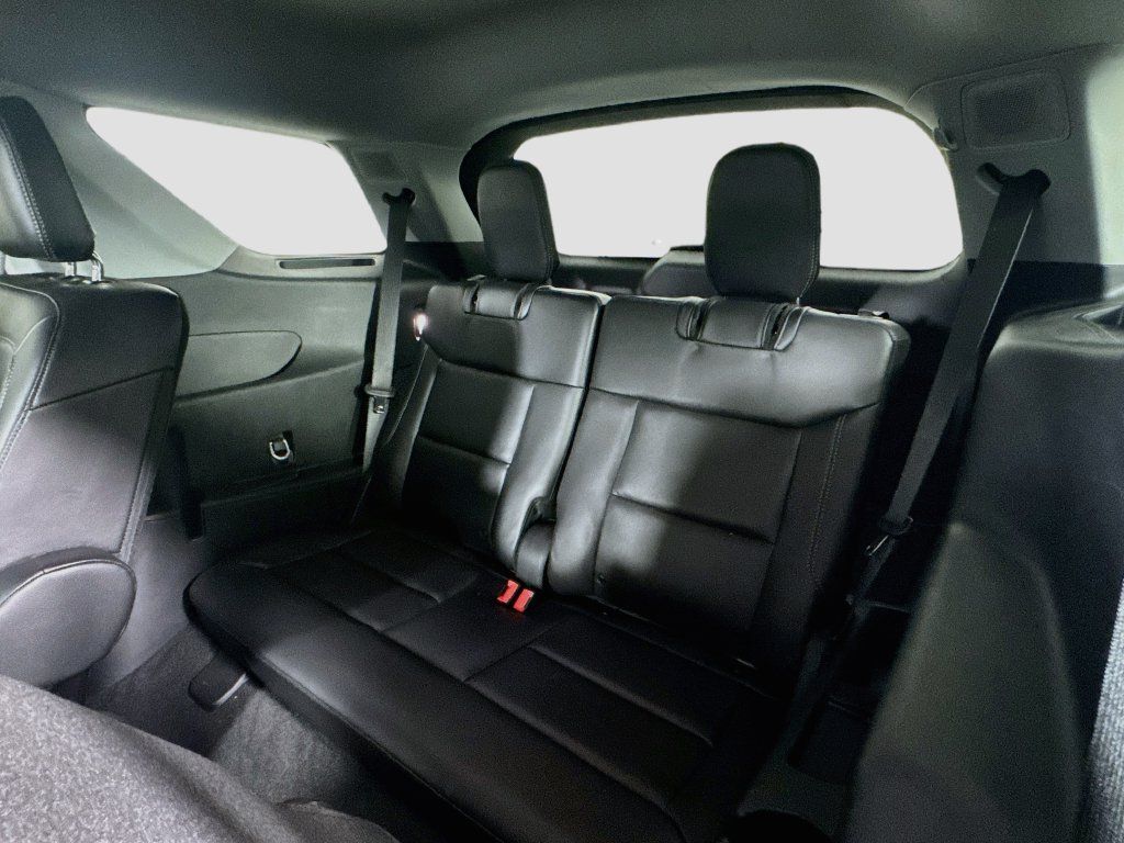 Used 2024 Ford Explorer Limited w/ Limited Technology Package RWD image 29