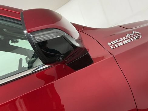 New 2026 Chevrolet Tahoe High Country image 23