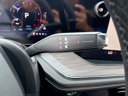 New 2025 Chevrolet Tahoe Premier w/ Sun And Tow Package image 51