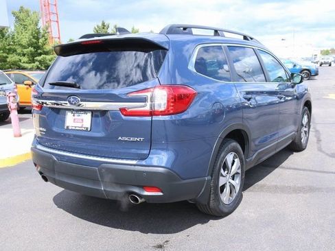 Certified 2025 Subaru Ascent Premium w/ Popular Package #1 AWD/4WD image 3