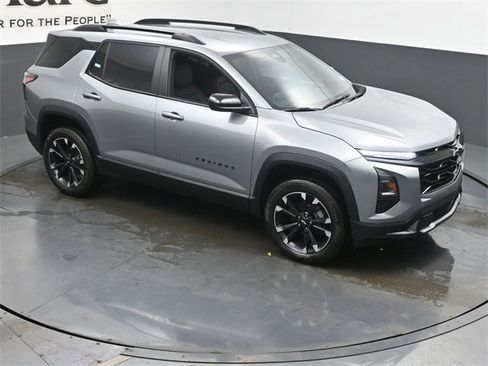 New 2026 Chevrolet Equinox RS image 16