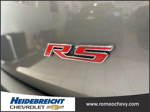 Certified 2023 Chevrolet Traverse RS FWD image 37