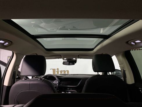 Used 2023 Buick Envision Essence w/ Sport Touring Package image 21