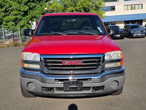 Used 2006 GMC Sierra 1500 W/T RWD image 2