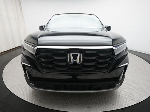 Used 2023 Honda Pilot EX-L image 11