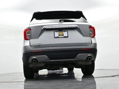 Used 2023 Ford Explorer Limited image 22