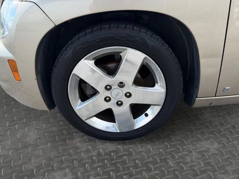 Used 2006 Chevrolet HHR LT w/ Preferred Equipment Group FWD image 9