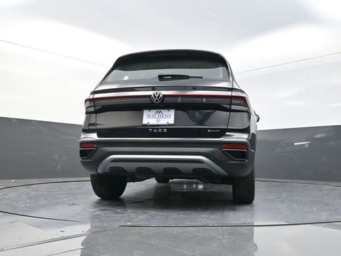 New 2026 Volkswagen Taos S image 23