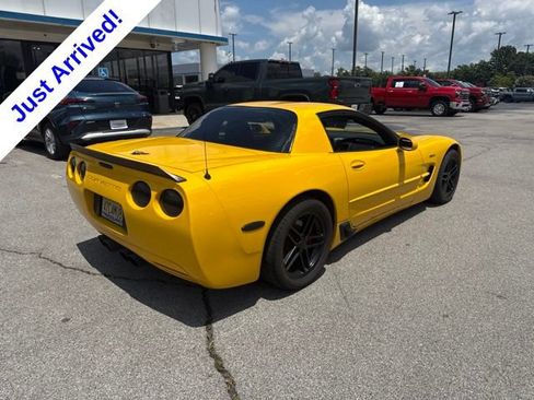 Used 2002 Chevrolet Corvette Z06 w/ Memory Pkg RWD image 3