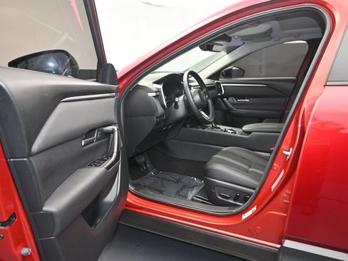 Used 2023 MAZDA CX-50 2.5 S w/ Preferred Plus Pkg AWD/4WD image 10