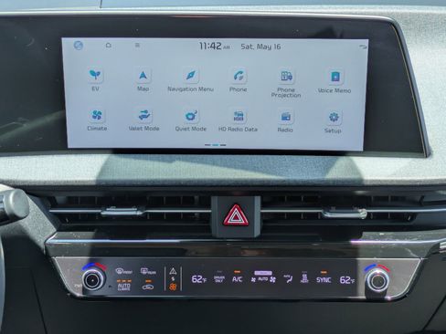 Certified 2023 Kia EV6 Wind w/ Wind Technology Package RWD image 16