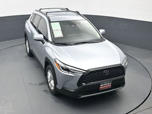 Certified 2024 Toyota Corolla Cross LE image 46